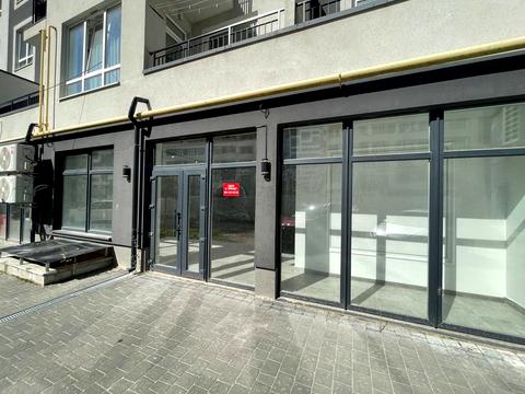 комерційна за адресою Трускавецька вул., 125
