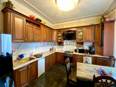 будинок за адресою Червоної Калини вул. (Ашхабадська), 77