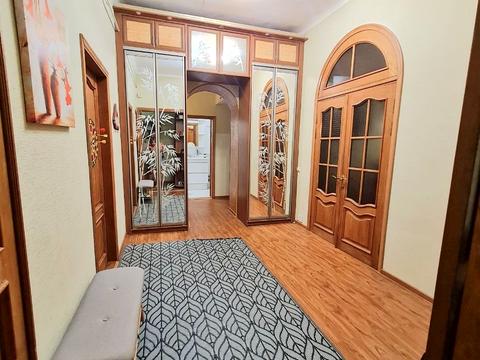 квартира по адресу Стратегическое шоссе (Науки), 35
