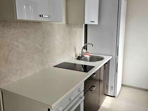 квартира за адресою Пилипа Орлика просп. (Ілліча), 2а