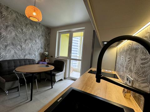 квартира по адресу Ревуцкого ул., 40-В