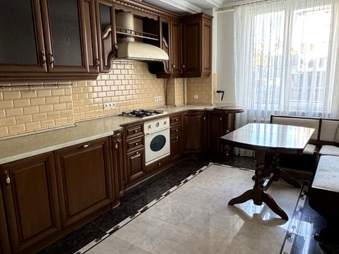 квартира по адресу Героев Майдана ул. (Червоноармейская), 55