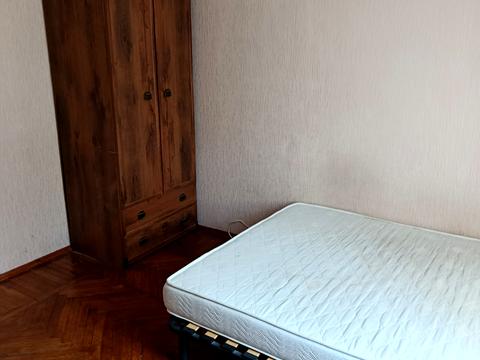 квартира за адресою Верховинна вул., 3