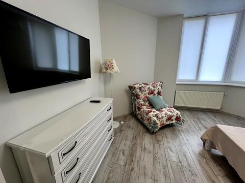 квартира за адресою Абрикосова вул., 3