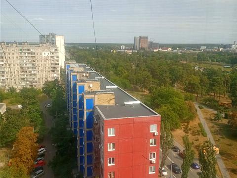 квартира за адресою Братиславська вул., 2