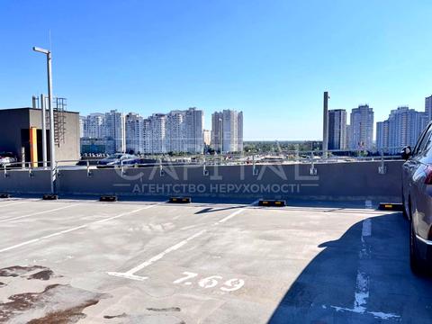 паркоместо по адресу Днепровская набережная ул., 18
