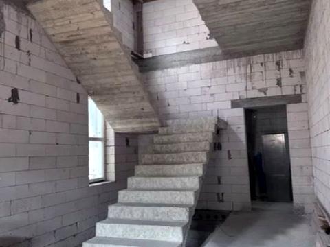 будинок за адресою Тіниста вул.