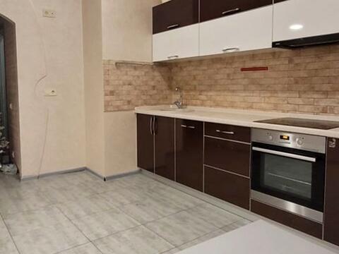 квартира за адресою Академіка Сахарова вул., 3-А