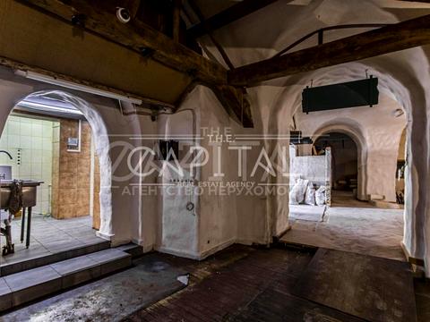 коммерческая по адресу Леси Украинки бульв., 28В