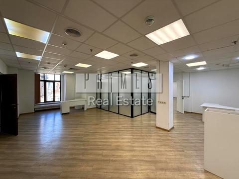 коммерческая по адресу Большая Васильковская ул. (Красноармейская), 1