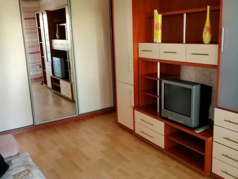 квартира за адресою Ореста Левицького вул. (Академіка Курчатова), 6