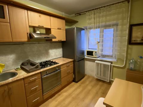 квартира за адресою Ґарета Джонса вул. (Сім'ї Хохлових), 1