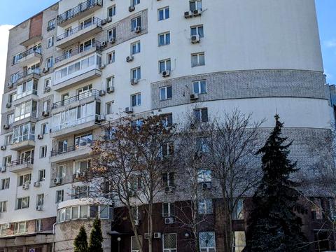 квартира за адресою Ливарна вул., 6