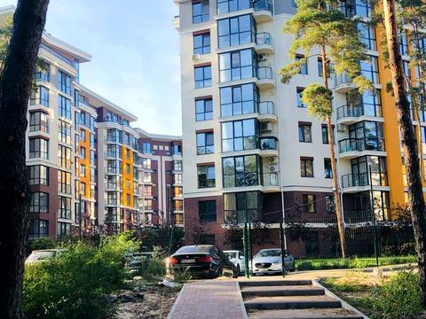 комерційна за адресою Прорізна вул., 1