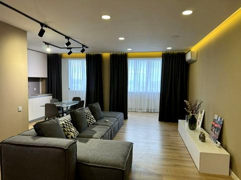 квартира за адресою Зарічанська вул., 11