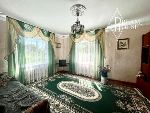 будинок за адресою с. Лежниця, Центральна