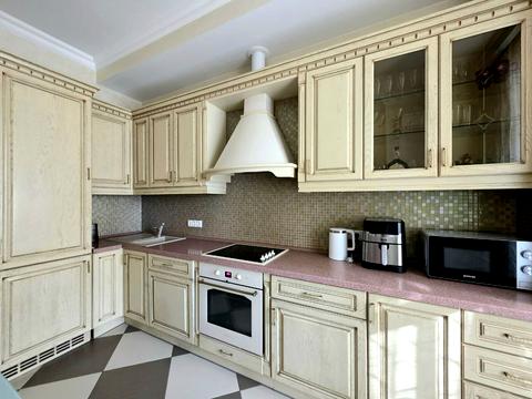 квартира по адресу Евгения Коновальца ул. (Щорса), 32-Б