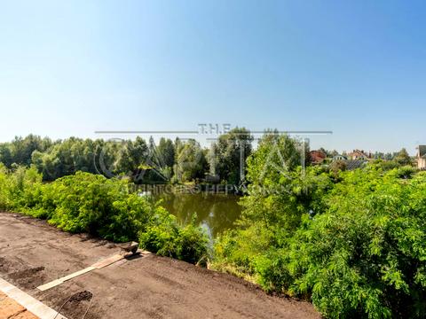 дом по адресу Квітнева