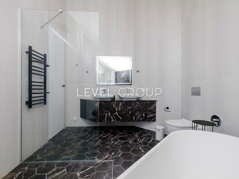 будинок за адресою Захрестова вул.