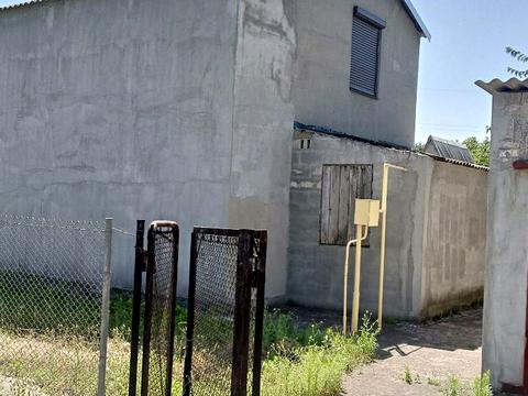 будинок за адресою тополинная