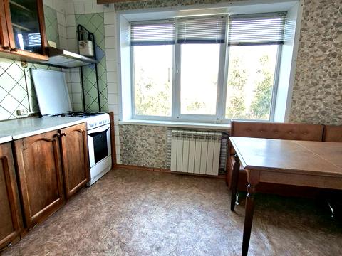 квартира за адресою Академіка Александрова вул., 5