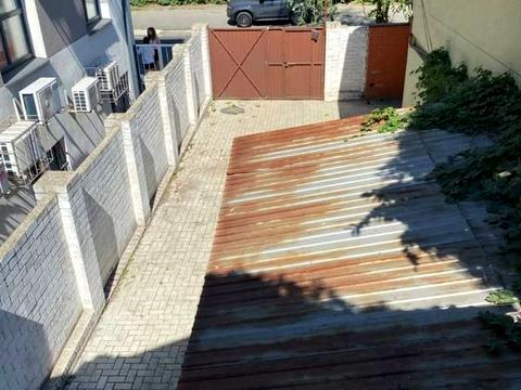 будинок за адресою Дніпро, Ніла Армстронга вул. (Казакова)