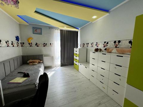 квартира за адресою Івасюка, 7