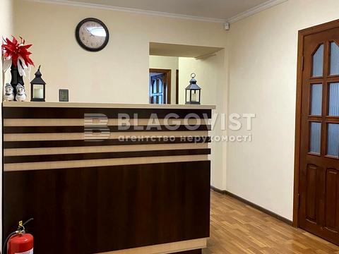 коммерческая по адресу Святошинская ул., 4