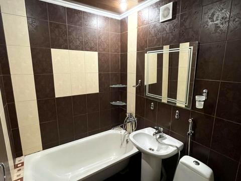 квартира за адресою Соборності вул. (Жовтнева), 26/14