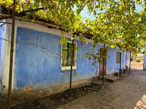будинок за адресою с. Кузьменка, Центральна