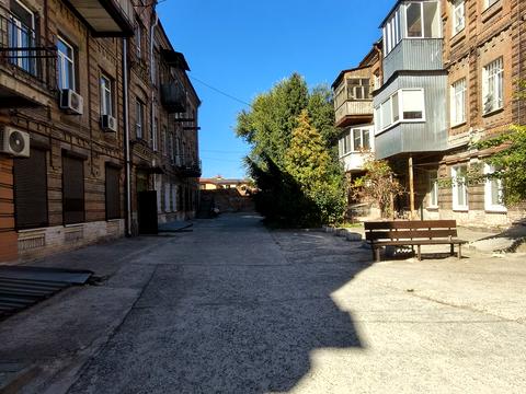 комерційна за адресою Короленка вул. (Первозванівська), 8
