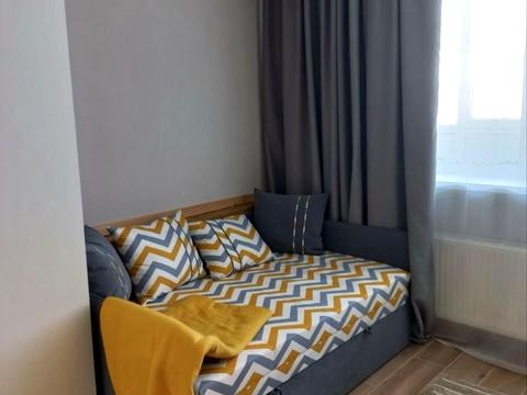 квартира за адресою Академіка Амосова вул., 12