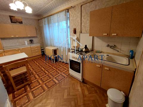 квартира за адресою Політехнічна вул., 31-Б
