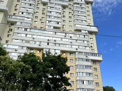 квартира за адресою Олега Мудрака вул. (Генерала Наумова), 66