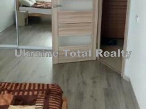 квартира за адресою Доківська вул., 10