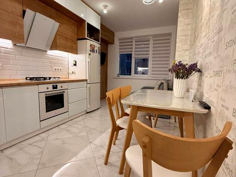 квартира за адресою Бережанська вул., 18