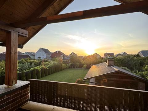 будинок за адресою Сонячна вул., 49