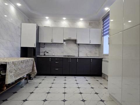 будинок за адресою Молодіжна, 8а