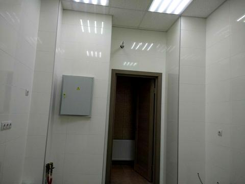 комерційна за адресою Валерія Лобановського просп., 144