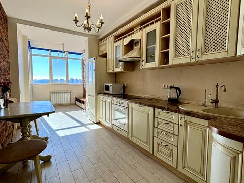 квартира за адресою Юрія Кондратюка вул., 5