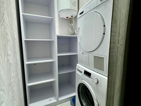 квартира за адресою Причальна вул., 12