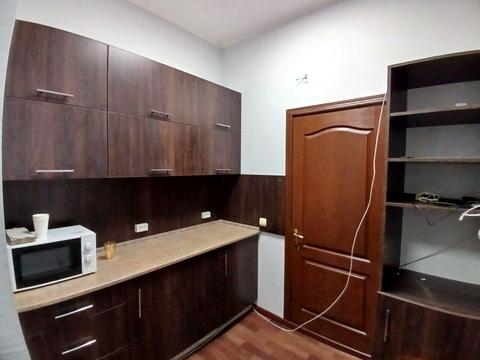 коммерческая по адресу Владимира Ивасюка просп. (Героїв Сталінграду), 6к2
