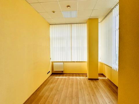 коммерческая по адресу Світлицького ул., 35