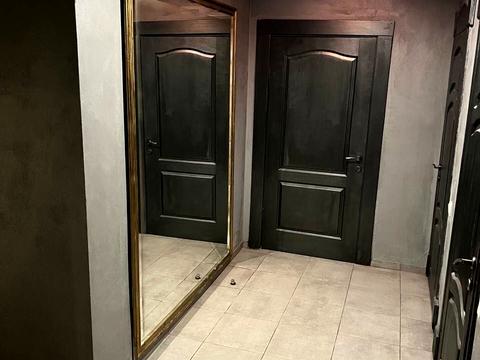 комерційна за адресою Київ, Десятинна вул., 7