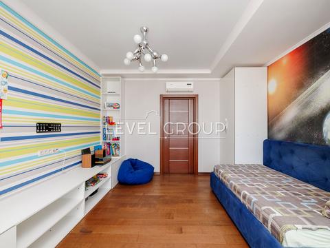 квартира за адресою Київ, Анни Ахматової вул., 22