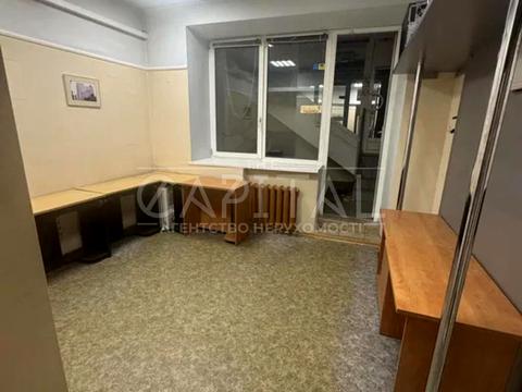 комерційна за адресою Володимира Івасюка просп. (Героїв Сталінграду), 6-Б
