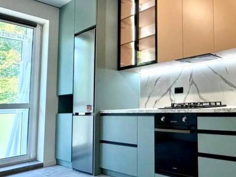 квартира за адресою Стадникової вул., 16