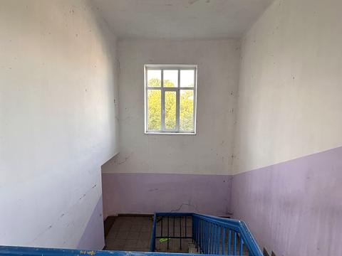 коммерческая по адресу Центральна ул., 8