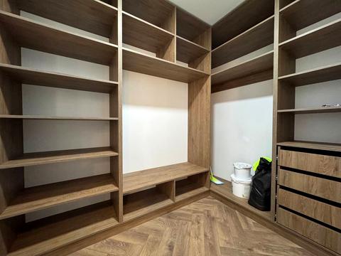 квартира по адресу Крайковского ул., 1