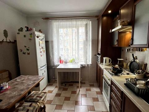 квартира за адресою Івана Величковського вул., 52